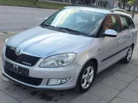 Gebraucht Skoda Fabia GreenLine 75 PS (55 kW) 2013 Brilliantsilber metallic Kombi