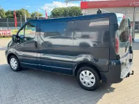 Gebraucht Opel Vivaro 100 PS (73 kW) 2003 Grau Van / Kleinbus