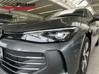 Gebraucht VW Passat Business 150 PS (110 kW) 2024 Grau Kombi