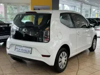 Używany VW up! 65 KM (47 kW) 2022 Biały Hatchback