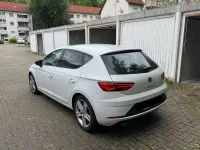 Używany Seat Leon FR 150 KM (110 kW) 2018 Biały Sedan/Limuzyna
