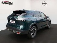 Neu Nissan Qashqai 158 PS (116 kW) 2026 Dark green SUV