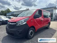 Gebraucht Opel Vivaro 95 PS (69 kW) 2016 Rot Van / Kleinbus