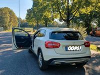 gebraucht Mercedes GLA180 urban Bi-xenon mit Neuer Motor nur 24377km