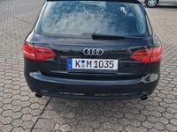 Gebraucht Audi A4 Ambiente 170 PS (125 kW) 2015 Schwarz Kombi