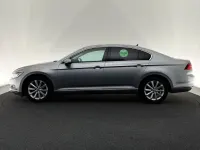 Gebraucht VW Passat Highline 150 PS (110 kW) 2018 Silber Limousine