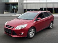 Gebraucht Ford Focus Titanium 125 PS (91 kW) 2012 Rot Kombi