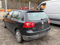 Gebraucht VW Golf V 75 PS (55 kW) 2005 Schwarz Kleinwagen