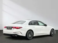 Gebraucht Mercedes E220 AMG 197 PS (144 kW) 2025 Unilack polarweiß Limousine
