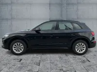 Używany Audi Q5 Basis 204 KM (150 kW) 2024 Czarny SUV
