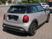 Gebraucht Mini Cooper Classic 136 PS (100 kW) 2023 Grau Kleinwagen