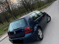Gebraucht VW Golf IV 102 PS (75 kW) 2002 Blau Limousine
