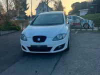 Usado Seat Leon 105 HP (77 kW) 2011 Branco Citadino