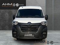 Second-hand Renault Master 135 CP (99 kW) 2023 Alb Monovolum