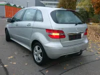 Gebraucht Mercedes B170 116 PS (85 kW) 2008 Silber Van / Kleinbus