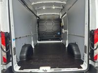 Gebraucht Ford Transit Trend 131 PS (96 kW) 2025 Weiß Pickup