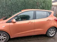 Gebraucht Hyundai i10 Edition 68 PS (50 kW) 2014 Orange Kleinwagen