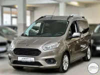 Gebraucht Ford Tourneo Courier Titanium 101 PS (74 kW) 2019 Silber Van / Kleinbus