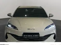 Używany BYD Seal Boost 184 KM (135 kW) 2026 Beżowy Kombi