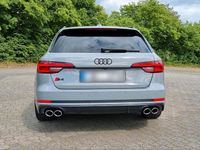 Gebraucht Audi S4 Ambiente 354 PS (260 kW) 2017 Grau Kombi