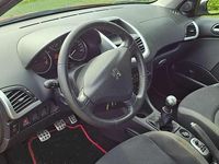 Gebraucht Peugeot 206 75 PS (55 kW) 2010 Rot Limousine
