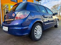 Gebraucht Opel Astra Innovation 116 PS (85 kW) 2008 Blau Limousine