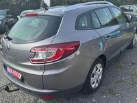 Gebraucht Renault Mégane GrandTour Authentique 110 PS (80 kW) 2012 Grau cassiopee Kombi