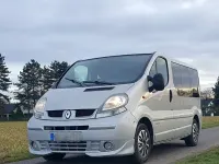 Gebraucht Renault Trafic 101 PS (74 kW) 2001 Silber Van / Kleinbus