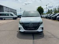 Gebraucht Mercedes EQV300 150 kW (204 PS) 2024 Bergkristallweiß metallic Van / Kleinbus