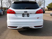 Usata Ford Focus ST 250 CV (183 kW) 2016 Bianco Station wagon