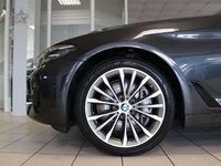 Gebraucht BMW 530 Performance 286 PS (210 kW) 2022 Grau Kombi