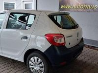 Gebraucht Dacia Sandero Essentiel 75 PS (55 kW) 2014 Weiß Limousine