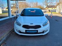 Gebraucht Kia Ceed DREAM-TEAM Edition 99 PS (72 kW) 2015 Deluxe white Kleinwagen