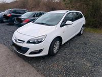 Gebraucht Opel Astra 131 PS (96 kW) 2013 Weiß Kombi