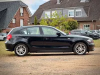 Gebraucht BMW 116 Advantage 122 PS (89 kW) 2010 Schwarz Kleinwagen