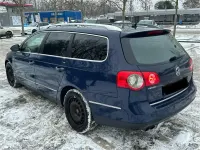 Usata VW Passat 130 CV (95 kW) 2005 Blu Station wagon