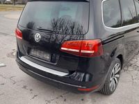 Gebraucht VW Sharan Comfortline 184 PS (135 kW) 2017 Schwarz Van / Kleinbus