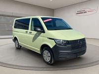 Gebraucht VW T6.1 110 PS (80 kW) 2021 Gruen Van