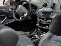 Gebraucht Ford Mondeo Titanium 163 PS (119 kW) 2010 Silber Limousine