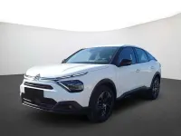 Używany Citroën C4 Feel 131 KM (96 kW) 2023 Biały Sedan/Limuzyna