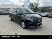 Gebraucht Mercedes V300 Avantgarde 237 PS (174 kW) 2025 Obsidianschwarz Van / Kleinbus