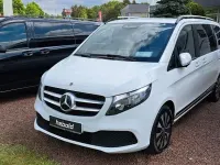 Gebraucht Mercedes V220 Edition 163 PS (119 kW) 2023 Weiß Van / Kleinbus