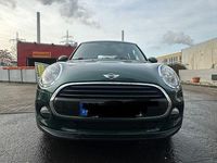 Gebraucht Mini ONE 102 PS (75 kW) 2017 Grün Kleinwagen