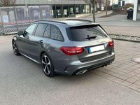 Gebraucht Mercedes C300 Avantgarde 245 PS (180 kW) 2020 Grau Kombi