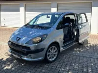 Gebraucht Peugeot 1007 109 PS (80 kW) 2008 Silber Van / Kleinbus