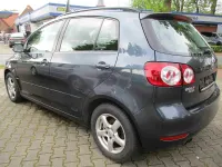 Używany VW Golf Trendline 110 KM (80 kW) 2009 Niebieski Minivan