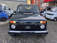Gebraucht Lada niva 83 PS (61 kW) 2020 Grün SUV