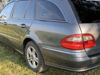 Gebraucht Mercedes E220 Avantgarde 170 PS (125 kW) 2007 Grau Kombi