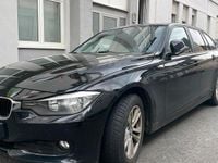Second-hand BMW 320 184 CP (135 kW) 2014 Negru Break