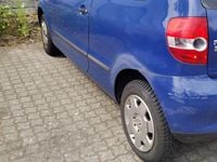 Gebraucht VW Fox 55 PS (40 kW) 2005 Blau Kleinwagen